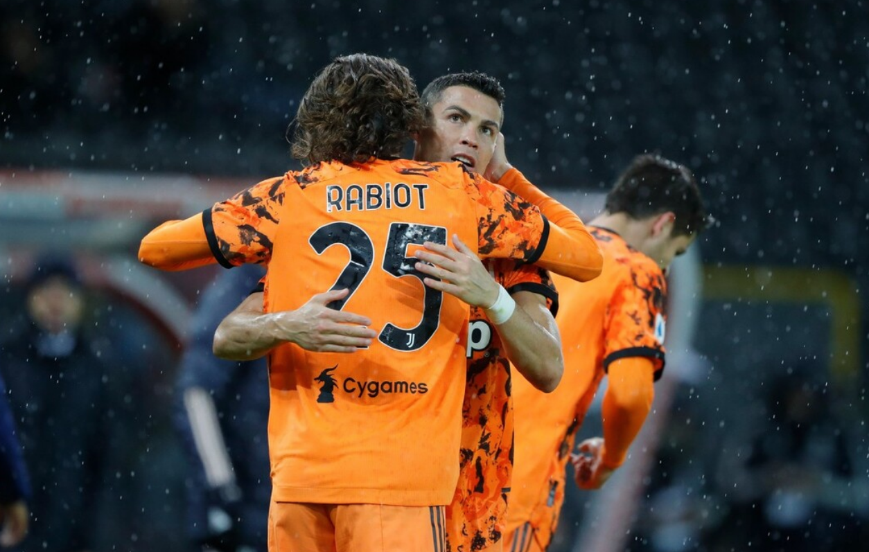 C羅|尤文2-1逆轉(zhuǎn)！球迷熱議：C羅頭球世界第1，不接受反駁