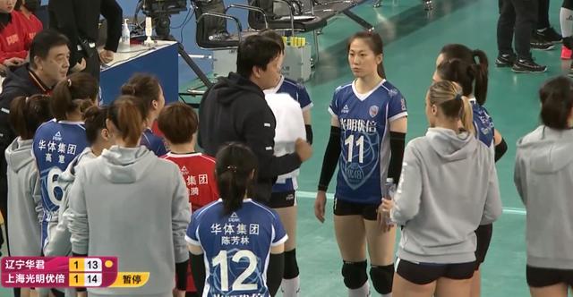 高意|许晓婷完成救赎！上海女排4人上双，高意仍无长进，张钰倩4分拦网