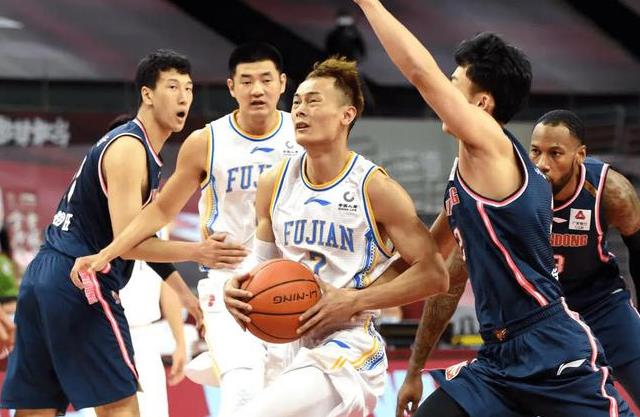 廣東男籃|帶上湯杰？中國男籃6后衛(wèi)練兵之后，杜鋒不滿足廣東隊(duì)只用3后衛(wèi)