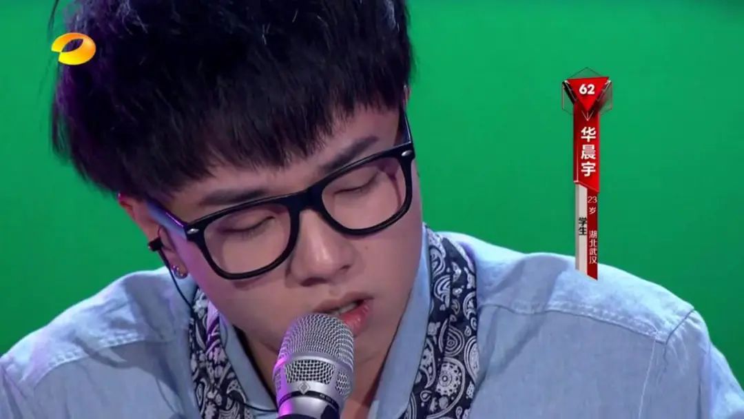 范丞丞|流量明星？网友直言华晨宇、蔡徐坤、范丞丞，明明很火却没代表作