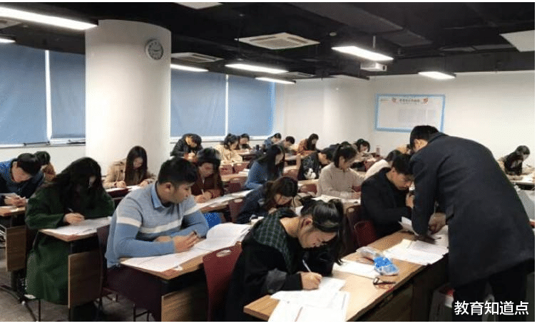 美国联邦储备系统|考公、考事业编：利用2年应届生省份更容易上岸，辞职考公不理智