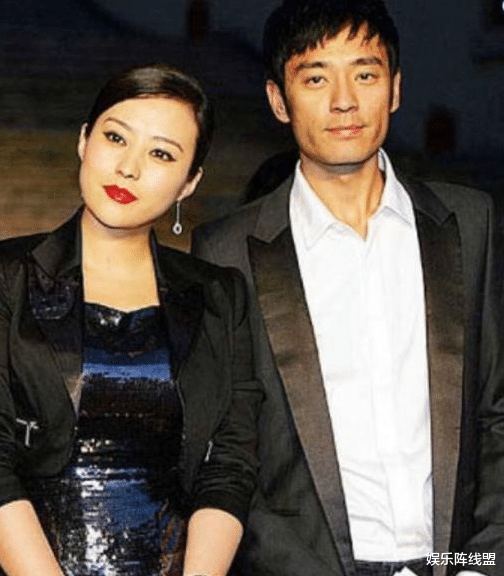 王珞丹|王珞丹的激荡情史，靠清纯征服了8个男人，事业婚姻仍在低谷徘徊