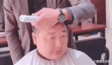 |“绿得也太突然了，电影都不敢这样演，比中500万的概率还低啊！”哇哈哈哈～