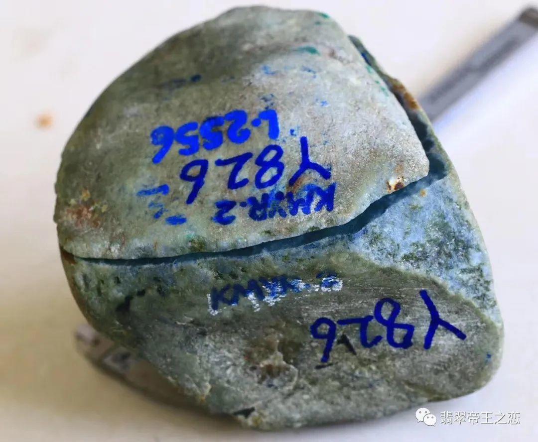 |你为什么不敢买翡翠?不外乎这几点。