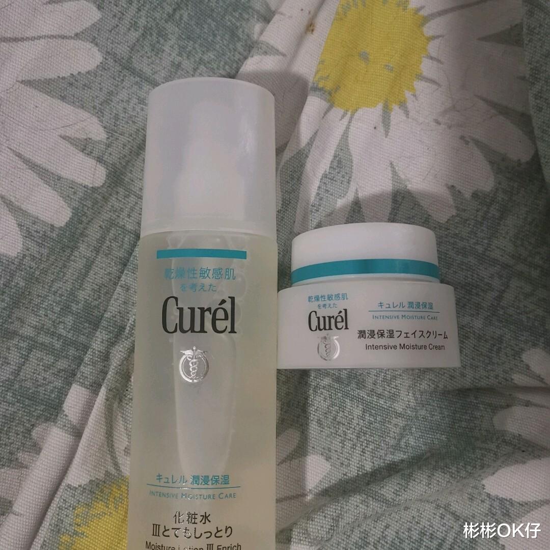 美容 ?青春期的男生女生该怎么护肤?不护肤,青春痘会找上门吗?