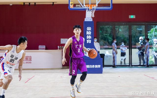 运势 广东补强大猜想！胡明轩是非卖品，内线交易是关键，朱芳雨有妙计