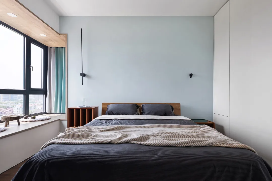 96㎡旧房翻新，极简原木风温馨舒适