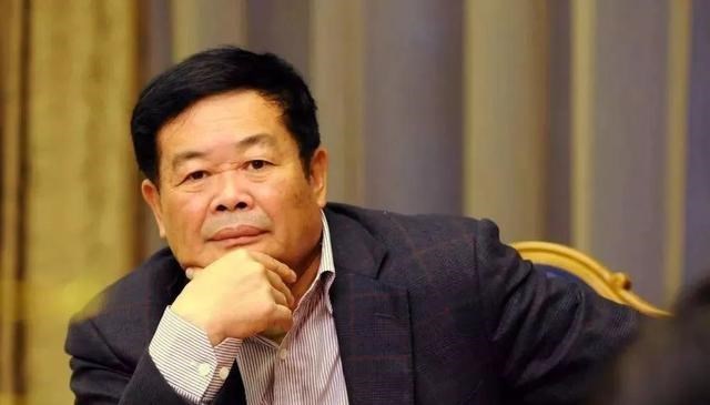 梵恩诗伊宁哥|捐款从不缺席的曹德旺,再次捐款1亿,网友:不愧是中国首善