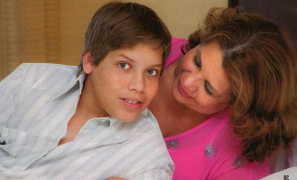 跨过鸭绿江|施瓦辛格3个儿子差距有多大？老大爱健身，老二200斤，私生子最壮