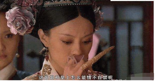 甄嬛|陵容流产时：为何甄嬛用手帕捂紧鼻子？你看原著中这段有多肮脏