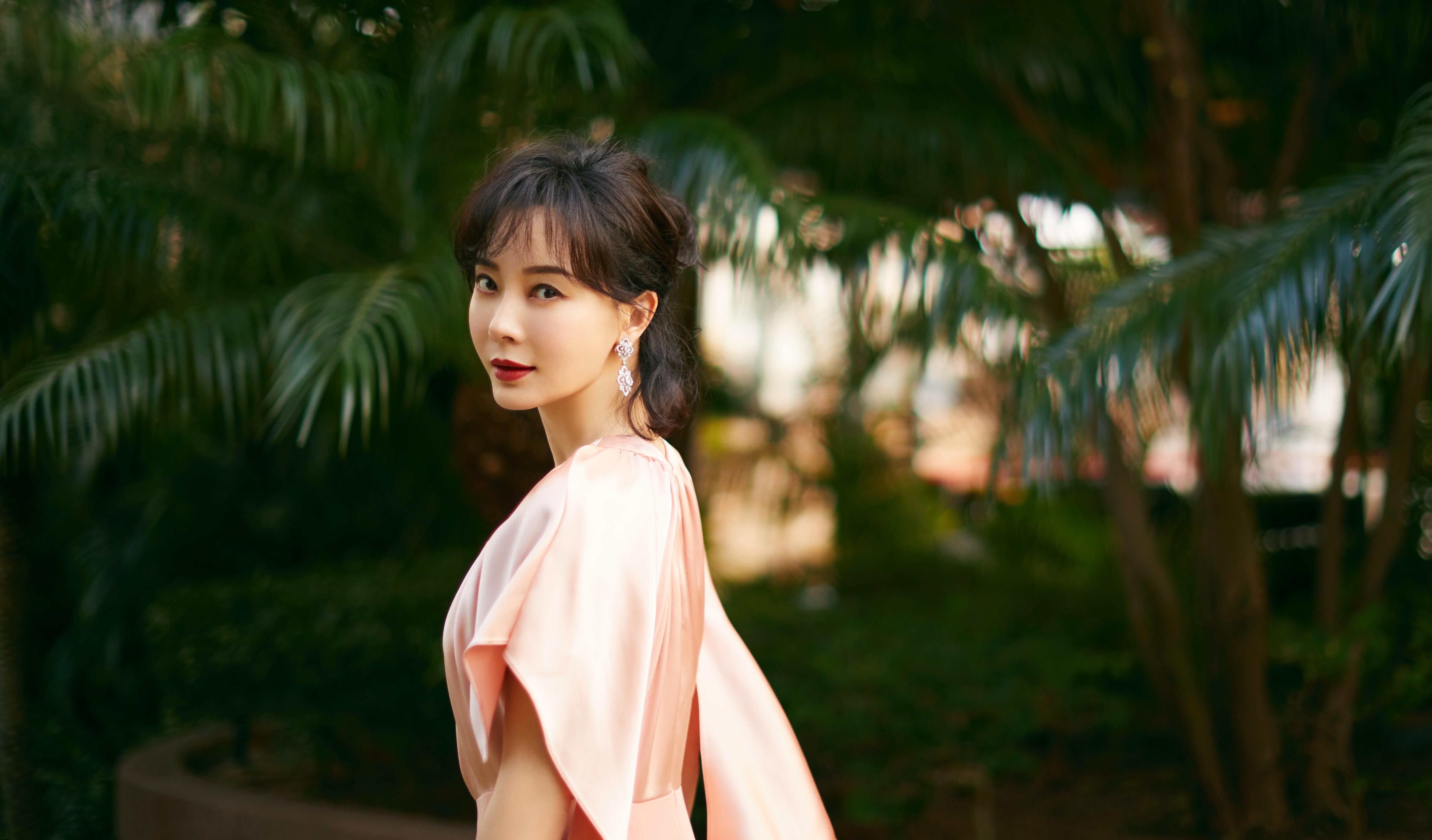 育儿铺子|陈数|成熟丰满,优雅迷人