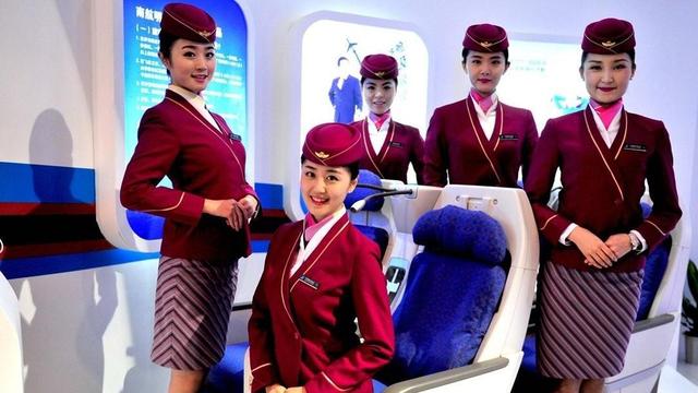 秋天的大冬天 空姐为什么在下飞机后，都要去酒店而不是回家？看完感觉好心酸