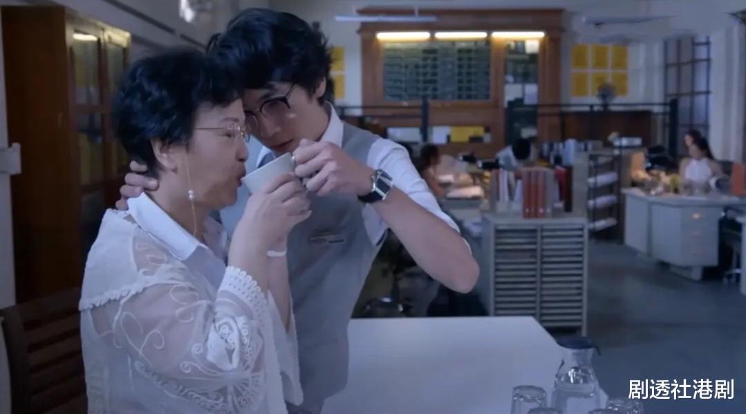 智能爱人|抢收视 ！TVB出动科幻爱情喜剧《智能爱人》，搞笑艺人陆永首当男一