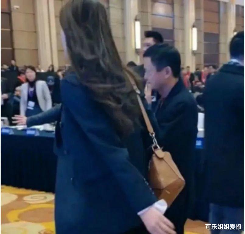 女保镖|马云的1米9美女保镖，超模身材天使面孔，网友：不出道太可惜！