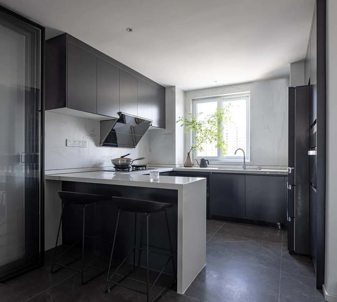 140㎡朴素风，视觉冲击力虽然不强烈，但特别适合居家生活！