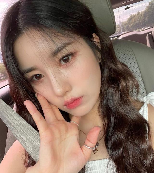 izone|izone张元英和宫胁咲良各带成员组新团，权恩妃solo，姜惠元演戏