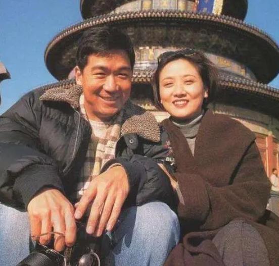 张国立|33年前，被张国立抛弃的前妻罗秀春，如今过得怎样了？