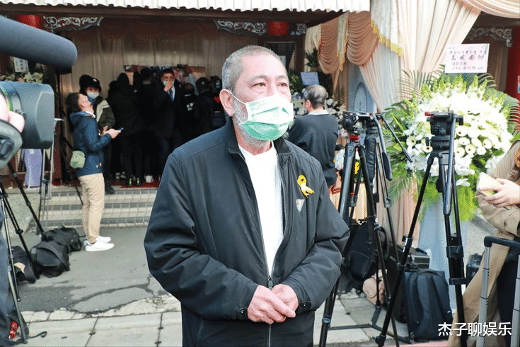 沈翠喜|陈松勇病逝后，二弟被曝闹灵堂争遗产：保姆都有份，凭什么没我的