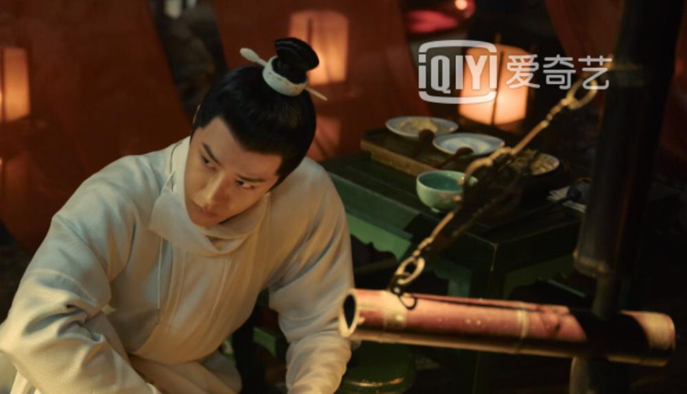 百里弘毅|《风起洛阳》百里弘毅造型盘点，娶了媳妇孔雀开屏