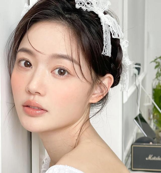 半兮 新手化妆的3个误区，影响颜值还显老，你“踩雷”了吗？