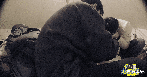 王俊凯|这档节目好真实，三个小鲜肉的泡澡，彻底打碎了我对男明星的幻想