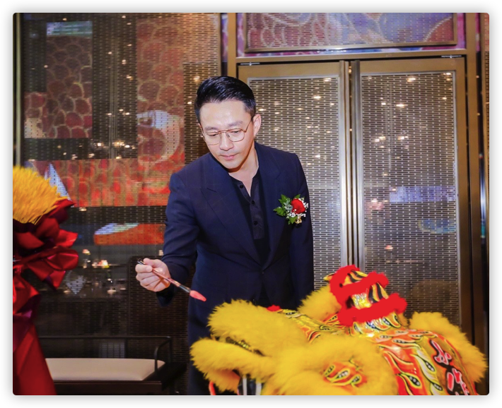 汪小菲|王思聪也下场吃瓜，炮轰汪小菲是死鸭子嘴硬，晒聊天记录信息量大