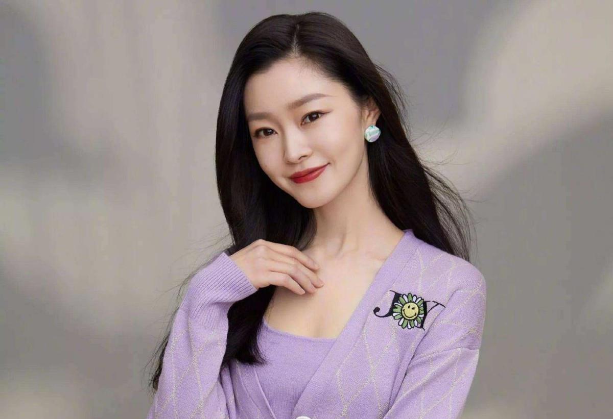 宋轶|《风起洛阳》热播中，宋轶再接新剧，看清导演代表作：果断追剧