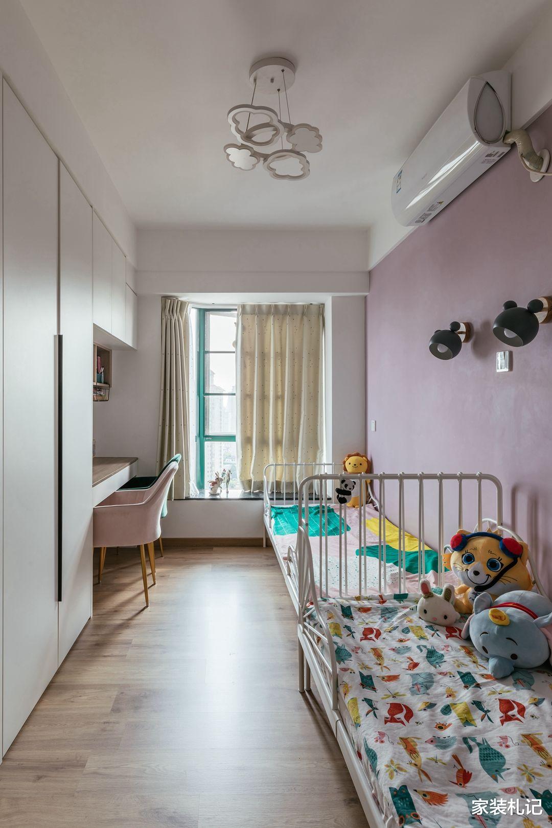 家装札记|柜子打多了很压抑？看完这套132㎡住宅，我发现并不是那样