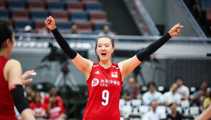 日本隊|中國女排0-3慘敗日本！張常寧上場連丟6分略尷尬，郎平卻鎮定自若