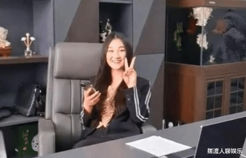 陈亚男|陈亚男离婚事件再出新料，母亲高调退还彩礼，难道又是一次炒作