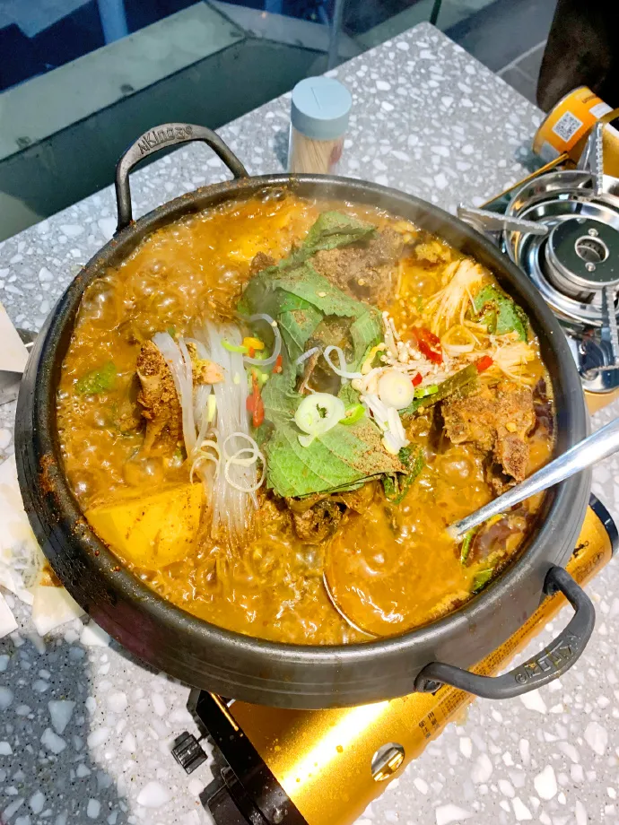 王者荣耀|电竞选手rookie开店，先被骂后澄清