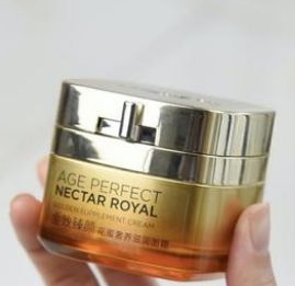 跑步 女人过了40岁，若不想皮肤太差，适合用哪些补水面霜？