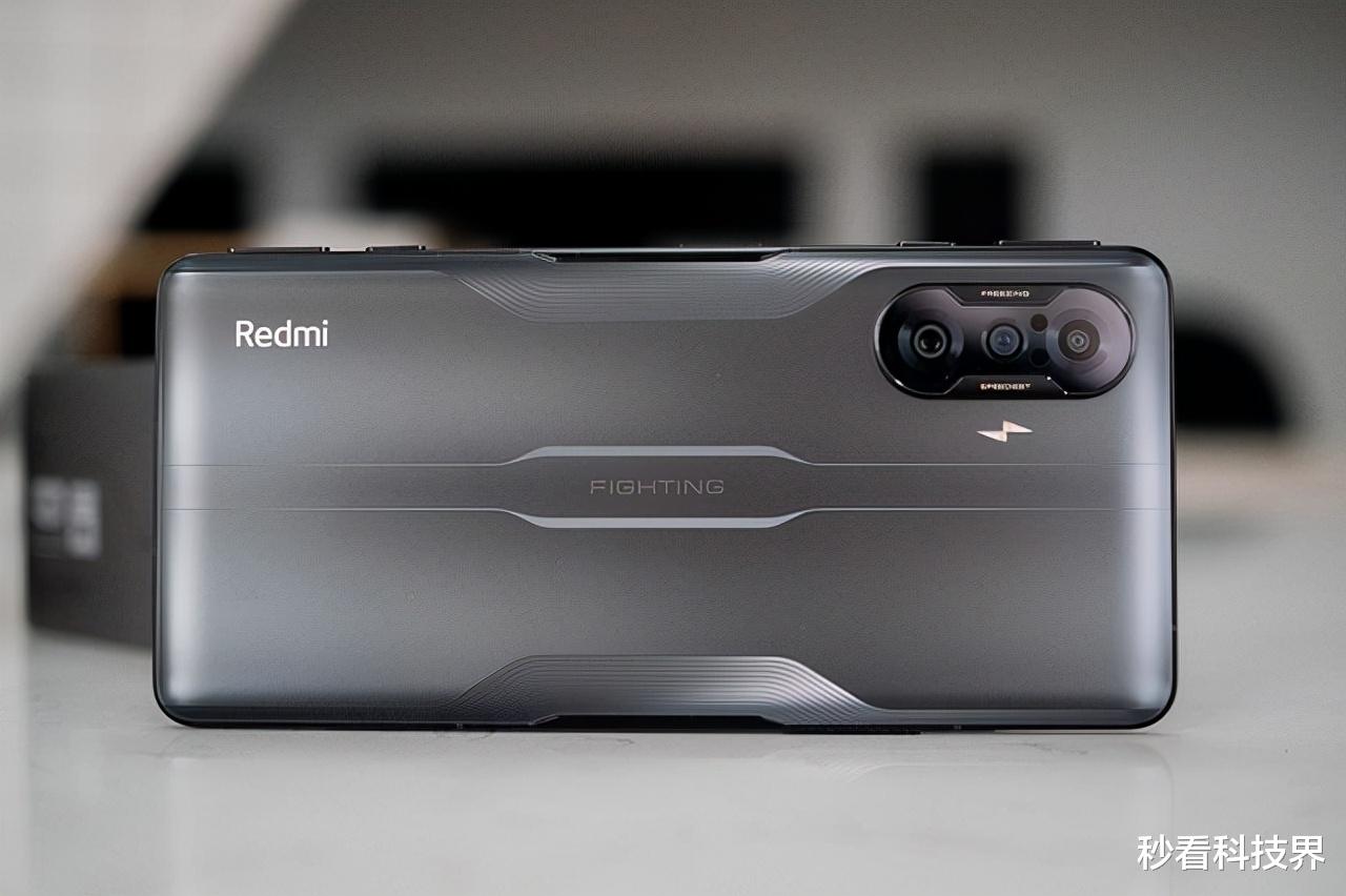 麒麟990|比麒麟990性能更强的中端机，12G价格亲民，256G+5060毫安