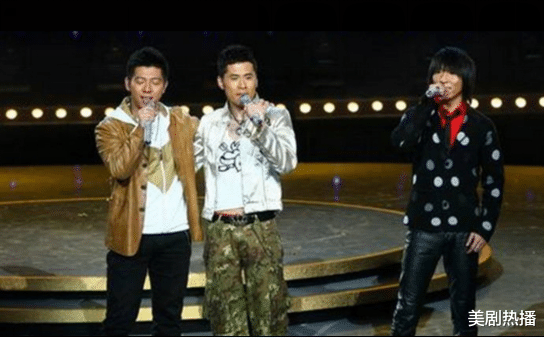 赵丽颖|《哥哥》黄征、海泉台上热情合唱，台下却零互动，其实他们早掰了