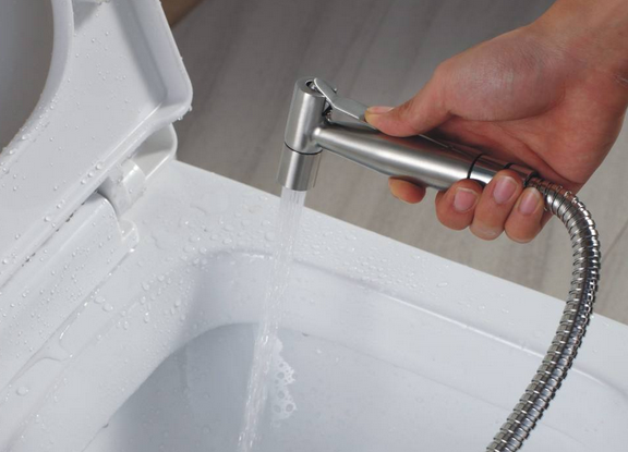 |若你不是个勤快人,建议效仿她家卫生间的布置,能让家务减少一半