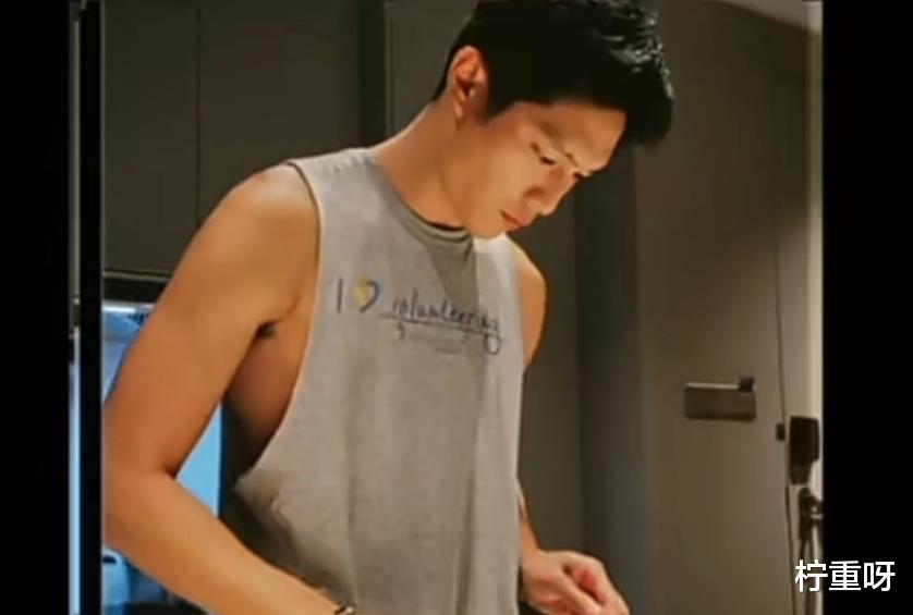 柠重呀|王子文晒照为儿子庆生,母子亲吻画面超有爱,未见男友吴永恩