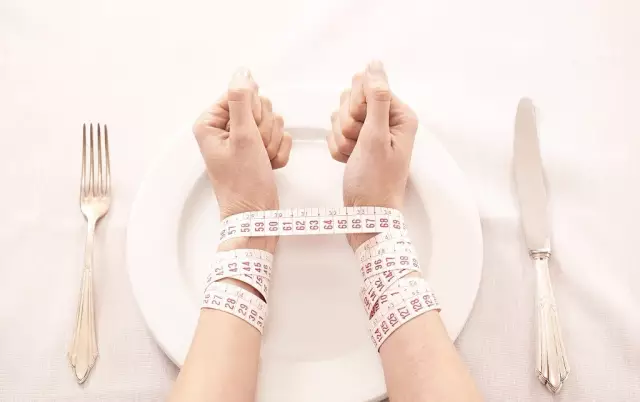 90后|为什么就你减得那么痛苦?消除这些对减肥的误解,才能瘦得轻松