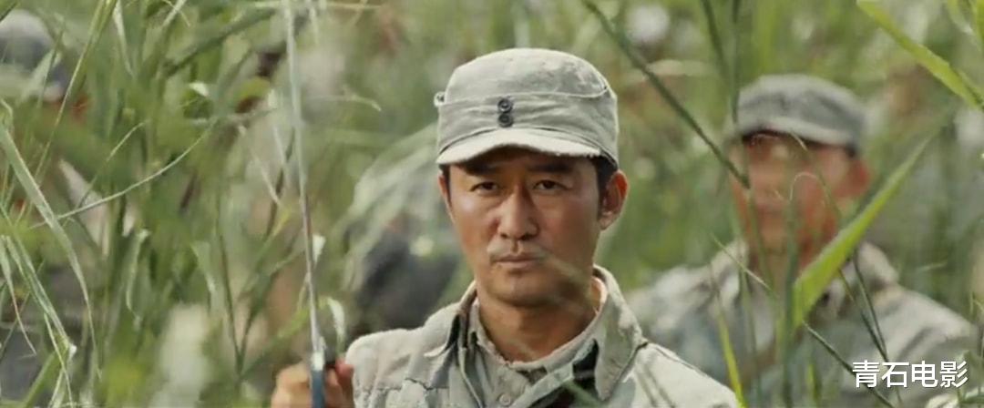 吴京|190亿！拄拐进组、全身缝针上百处，“票房之王”吴京是拼出来的
