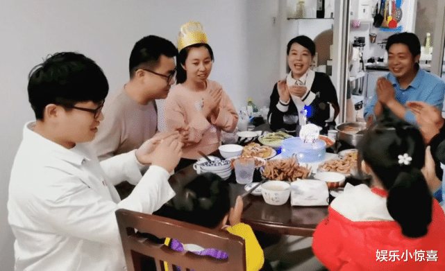 海陆|田静下夜班回家整理家务，发现自己像老妈子，喜欢柴米油盐的生活