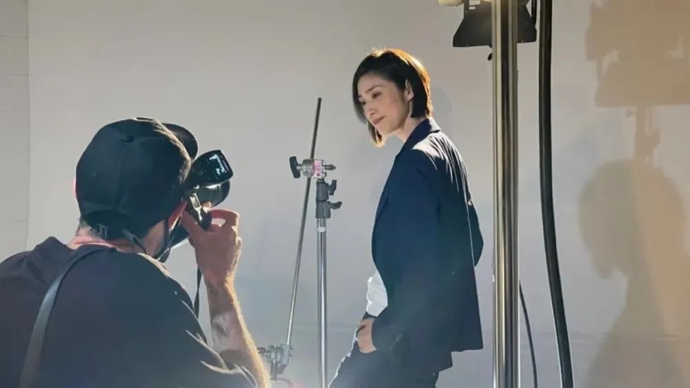 朱曼娘|第一女星宣布终生「不婚不育」后，所有男人都松了口气