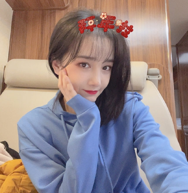 陈小纭|口嗨一时爽！陈小纭代言被火速下架，商业价值被一句话全毁了