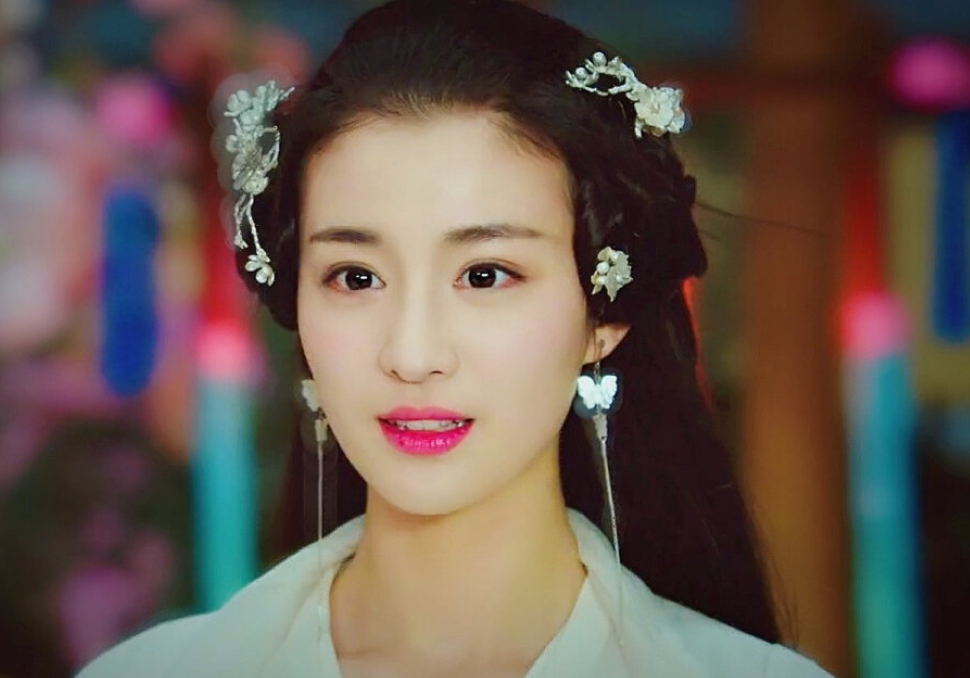 任敏|《玉骨遥》官宣阵容剧照，肖战搭任敏不意外，看到女配：怎么是她