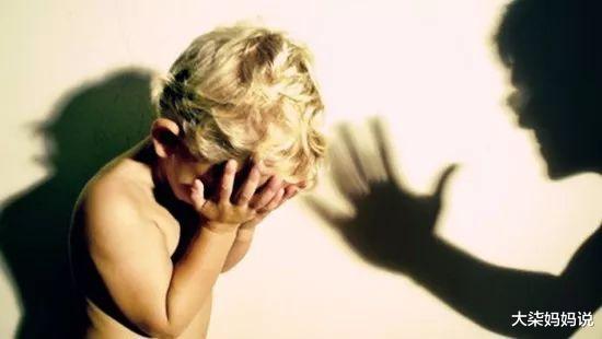 大柒妈妈说|虎毒不食子！山西小学生被父亲和奶奶打死，网友：枉为人父