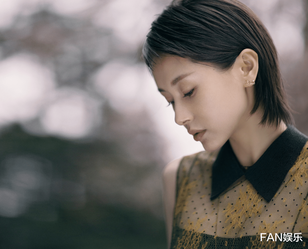 王子文|孩子父亲是谁？王子文圈内好友评论暴露了很多信息，受伤太深！