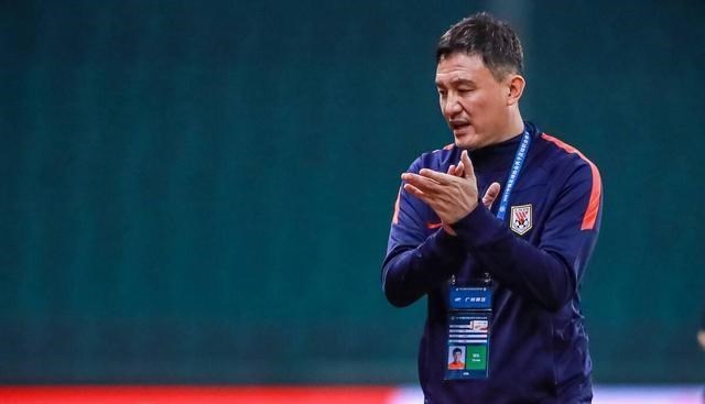 十分路人说 山东泰山开门红仍应警惕,双核仍未回归恐成一大隐患