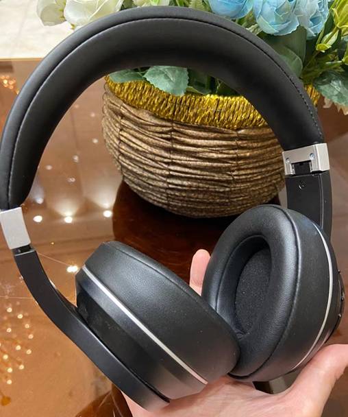 索尼|HIK 的頭戴無線耳機以“壓倒性的存在感”為您的家庭增添音質體驗