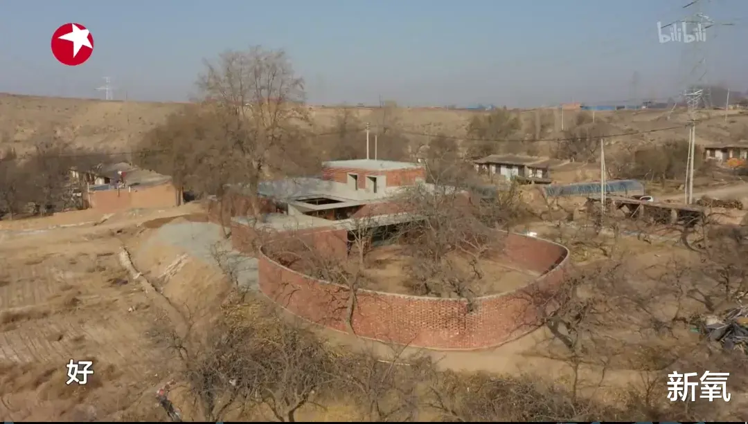 他跌落神坛，真的一点也不冤