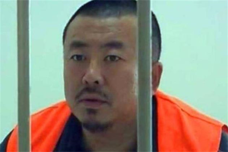 吉世光|逃犯吉世光:潜逃十三年,出演40多部影片,被抓时已获最佳男配角