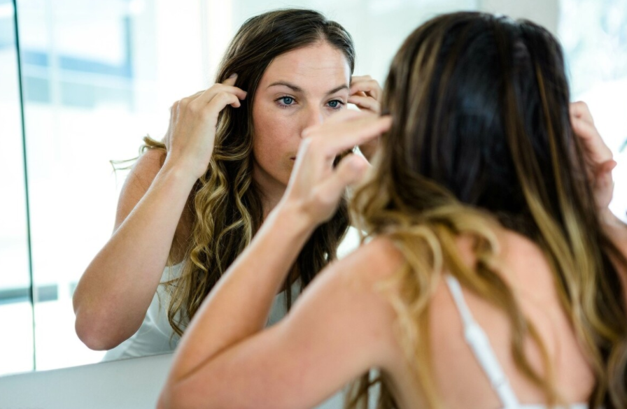 肝脏|39岁收银员被确诊肝癌，抱头痛哭，医生：其实身上早有“提示”