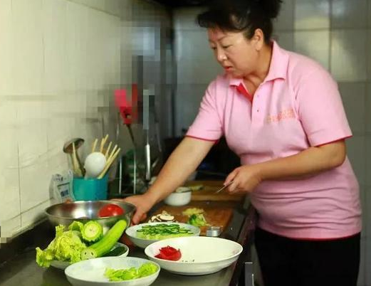 血糖|40岁大姐身上痒，误以为过敏，却查出糖尿病，医生：2处发痒别忽视